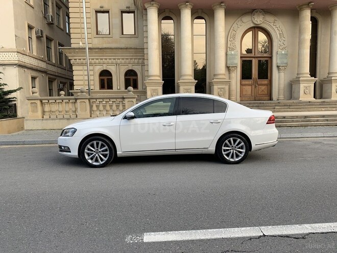 Volkswagen Passat 2013, 140,000 km - 1.8 л - Bakı