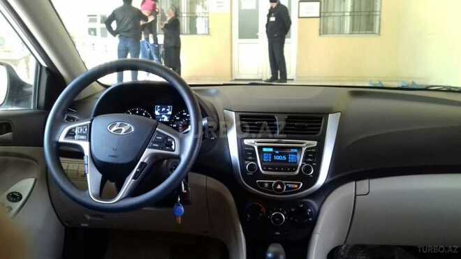 Hyundai Accent 2015, 31,219 km - 1.6 l - Bakı