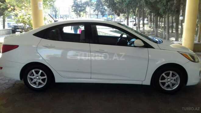Hyundai Accent 2015, 31,219 km - 1.6 l - Bakı
