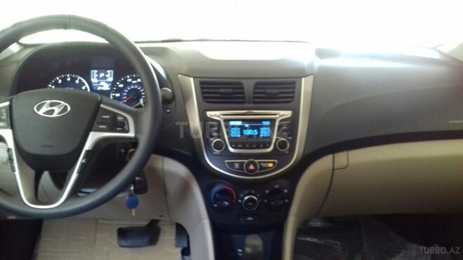 Hyundai Accent 2015, 31,219 km - 1.6 l - Bakı