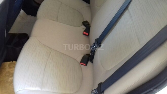 Hyundai Accent 2015, 31,219 km - 1.6 l - Bakı