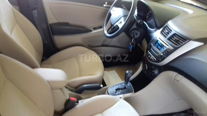 Hyundai Accent 2015, 31,219 km - 1.6 l - Bakı