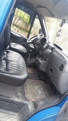 Ford Transit 2001, 300,332 km - 2.5 l - Neftçala