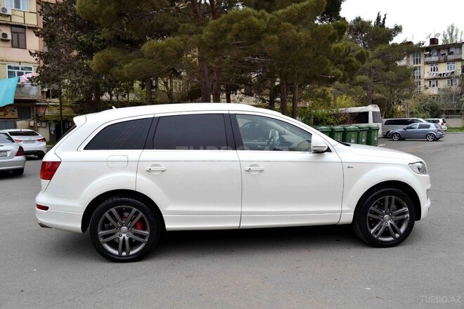 Audi Q7 2009, 170,000 km - 4.2 л - Bakı