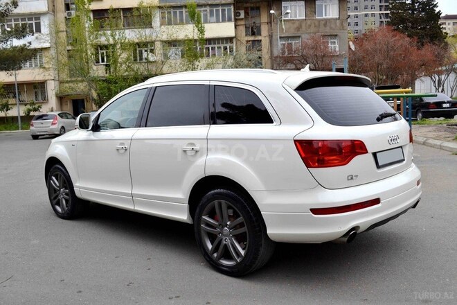Audi Q7 2009, 170,000 km - 4.2 л - Bakı