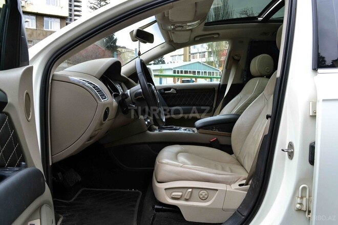 Audi Q7 2009, 170,000 km - 4.2 л - Bakı