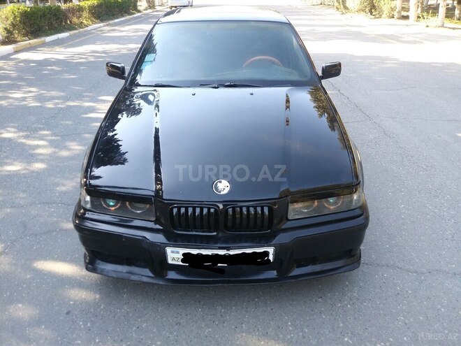 BMW 318 1993, 148,000 km - 1.8 l - Sumqayıt