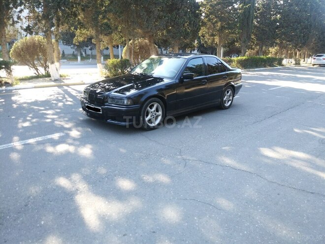 BMW 318 1993, 148,000 km - 1.8 l - Sumqayıt