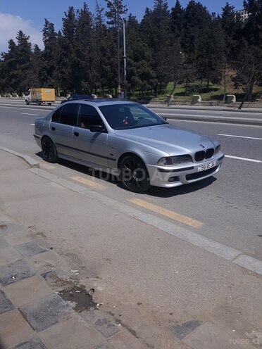 BMW 528 1996, 136,756 km - 2.8 l - Bakı