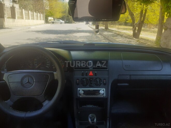 Mercedes C 220 1998, 350,000 km - 2.2 l - Bakı