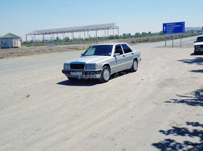 Mercedes 190 1992, 392,000 km - 2.0 l - Şirvan