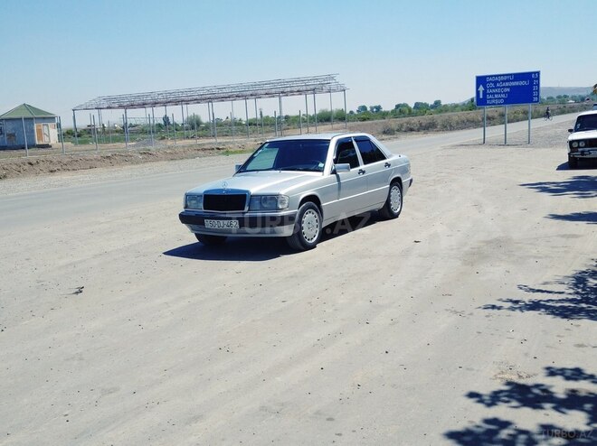 Mercedes 190 1992, 392,000 km - 2.0 l - Şirvan