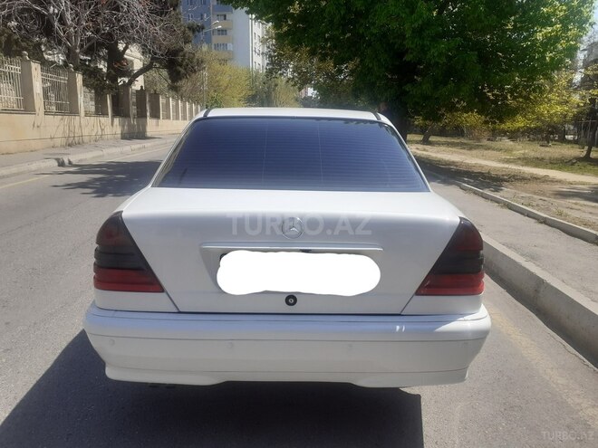 Mercedes C 220 1998, 350,000 km - 2.2 l - Bakı