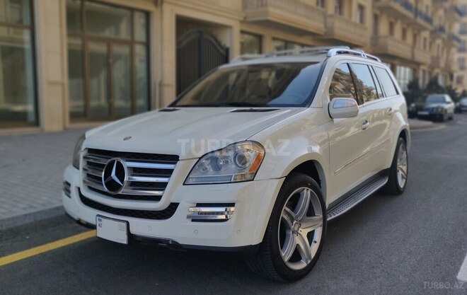 Mercedes GL 550 2010, 185,000 km - 5.5 l - Bakı