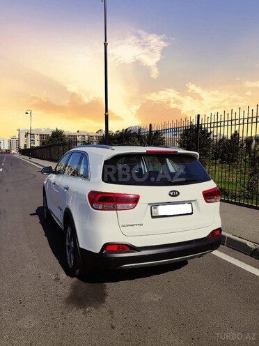 Kia Sorento 2015, 22,800 km - 2.4 l - Sumqayıt
