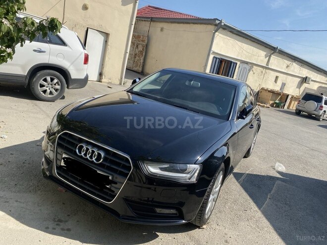 Audi A4 2015, 97,000 km - 1.8 l - Bakı