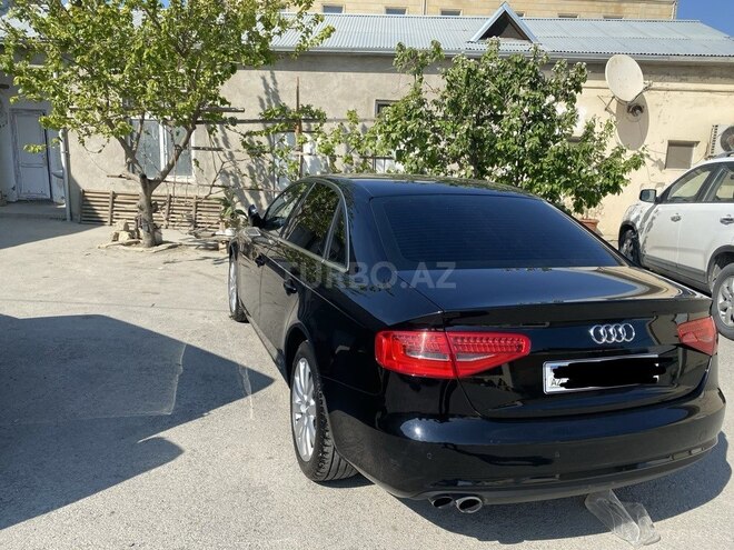Audi A4 2015, 97,000 km - 1.8 l - Bakı