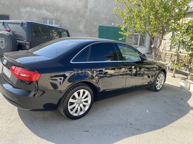 Audi A4 2015, 97,000 km - 1.8 l - Bakı