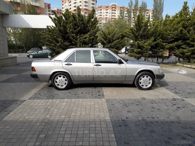 Mercedes 190 1990, 237,000 km - 2.0 л - Bakı