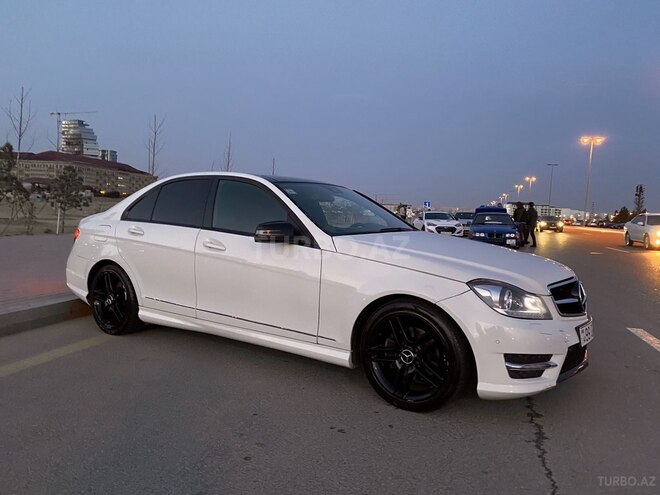 Mercedes C 180 2011, 153,800 km - 1.8 л - Bakı