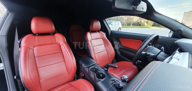 Ford Mustang 2017, 42,000 km - 2.3 l - Bakı