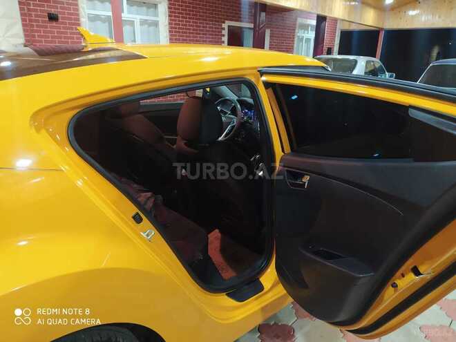Hyundai Veloster 2012, 122,000 km - 1.6 l - Masallı