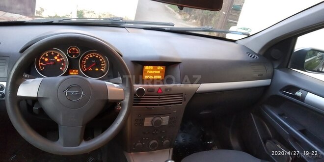 Opel Astra 2004, 158,000 km - 1.4 l - Bakı