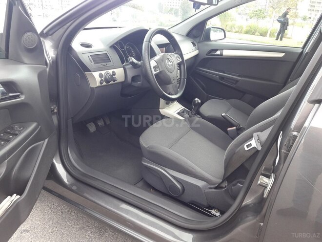 Opel Astra 2009, 225,000 km - 1.3 l - Bakı