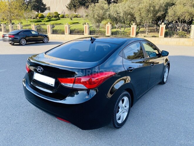 Hyundai Elantra 2011, 102,500 km - 1.8 l - Bakı
