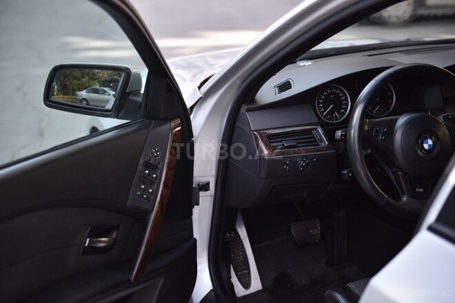 BMW 530 2005, 139,300 km - 3.0 l - Bakı