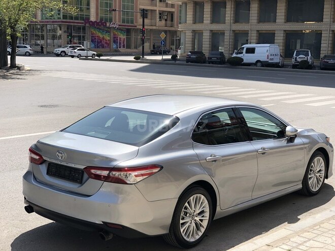 Toyota Camry 2018, 13,700 km - 2.5 л - Bakı
