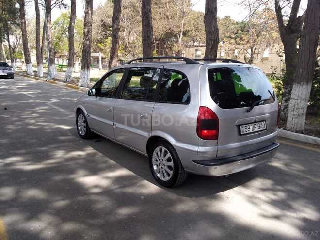 Opel Zafira 2004, 243,568 km - 1.8 l - Sumqayıt
