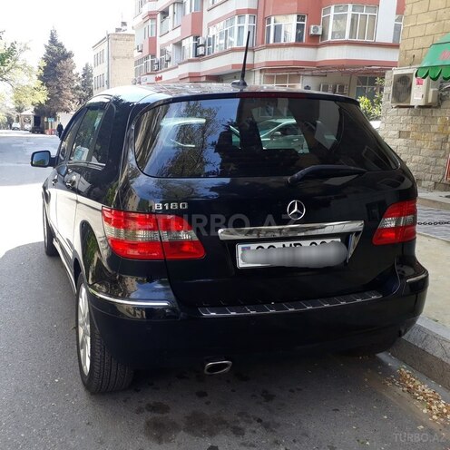 Mercedes B 180 2010, 102,500 km - 1.7 l - Bakı