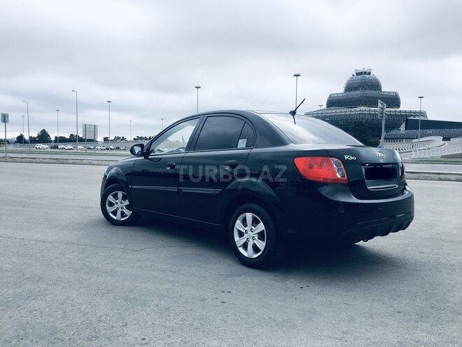 Kia Rio 2010, 63,000 km - 1.4 l - Bakı