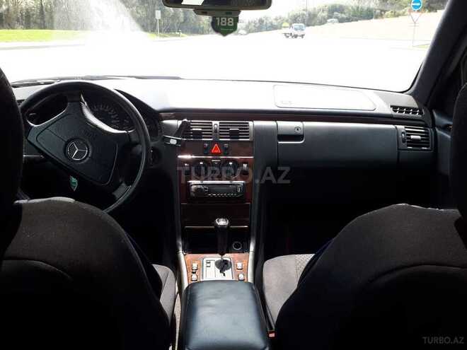 Mercedes E 230 1995, 400,000 km - 2.3 l - Bakı