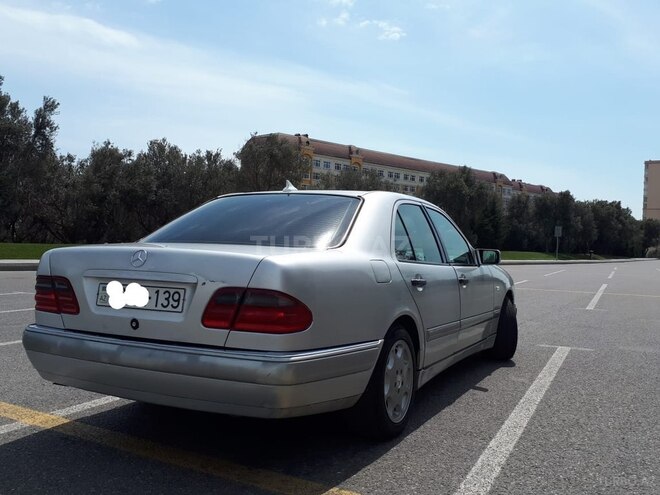 Mercedes E 230 1995, 400,000 km - 2.3 l - Bakı