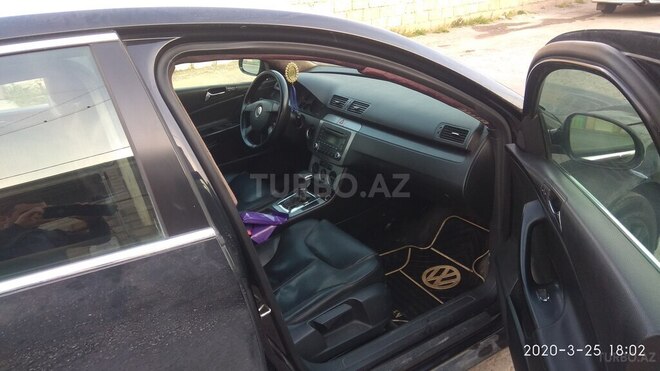 Volkswagen Passat 2005, 245,000 km - 2.0 l - Sumqayıt