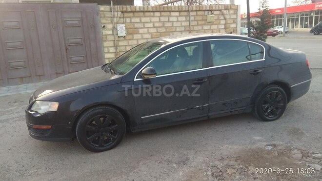 Volkswagen Passat 2005, 245,000 km - 2.0 l - Sumqayıt