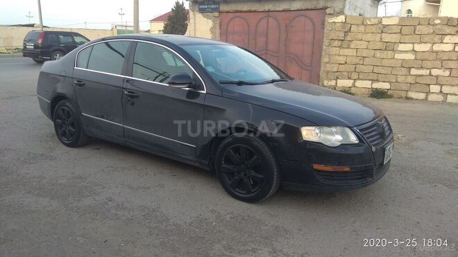 Volkswagen Passat 2005, 245,000 km - 2.0 l - Sumqayıt