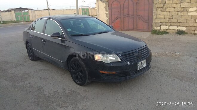 Volkswagen Passat 2005, 245,000 km - 2.0 l - Sumqayıt