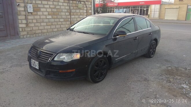Volkswagen Passat 2005, 245,000 km - 2.0 l - Sumqayıt