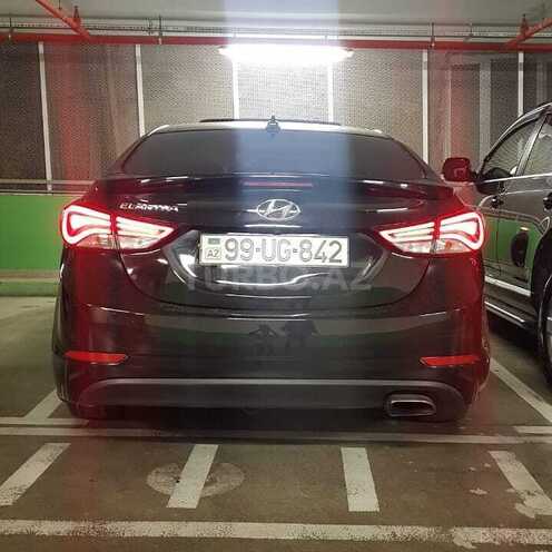 Hyundai Elantra 2015, 66,800 km - 2.0 л - Bakı