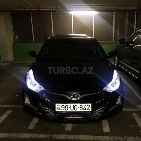 Hyundai Elantra 2015, 66,800 km - 2.0 л - Bakı