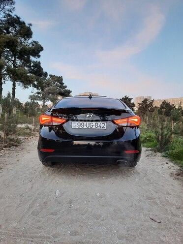 Hyundai Elantra 2015, 66,800 km - 2.0 л - Bakı