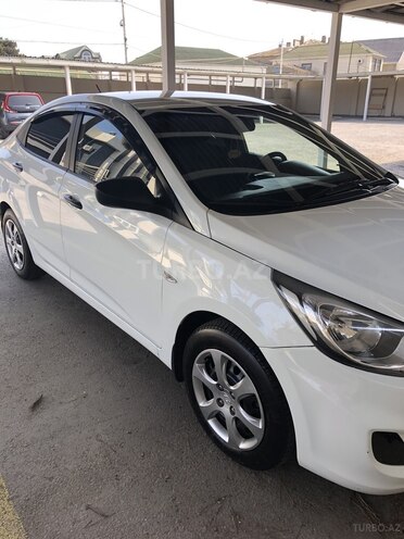 Hyundai Accent 2011, 216,000 km - 1.5 l - Bakı