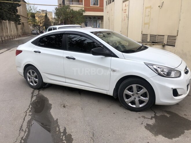Hyundai Accent 2011, 216,000 km - 1.5 l - Bakı