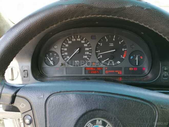 BMW 523 1996, 390,000 km - 2.5 l - Sumqayıt