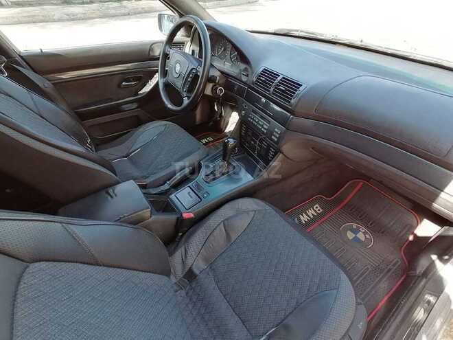 BMW 523 1996, 390,000 km - 2.5 l - Sumqayıt