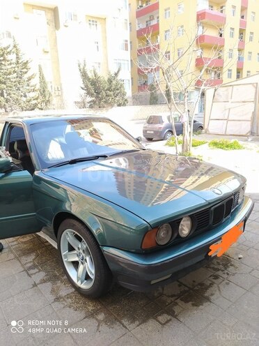 BMW 520 1992, 225,000 km - 2.0 l - Bakı