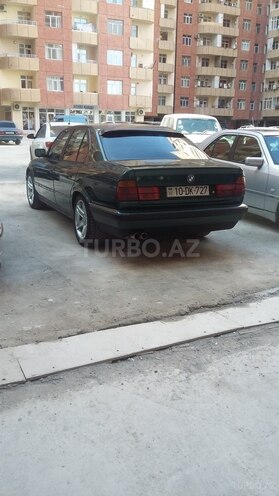 BMW 520 1992, 225,000 km - 2.0 l - Bakı